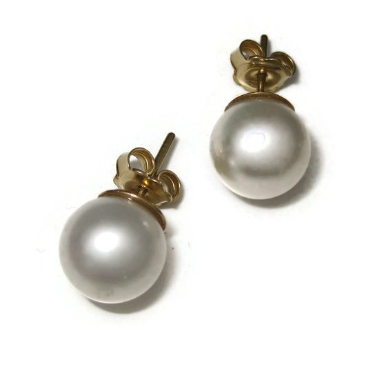 variation of the Akoya pearl earrings -  made to order - price on application